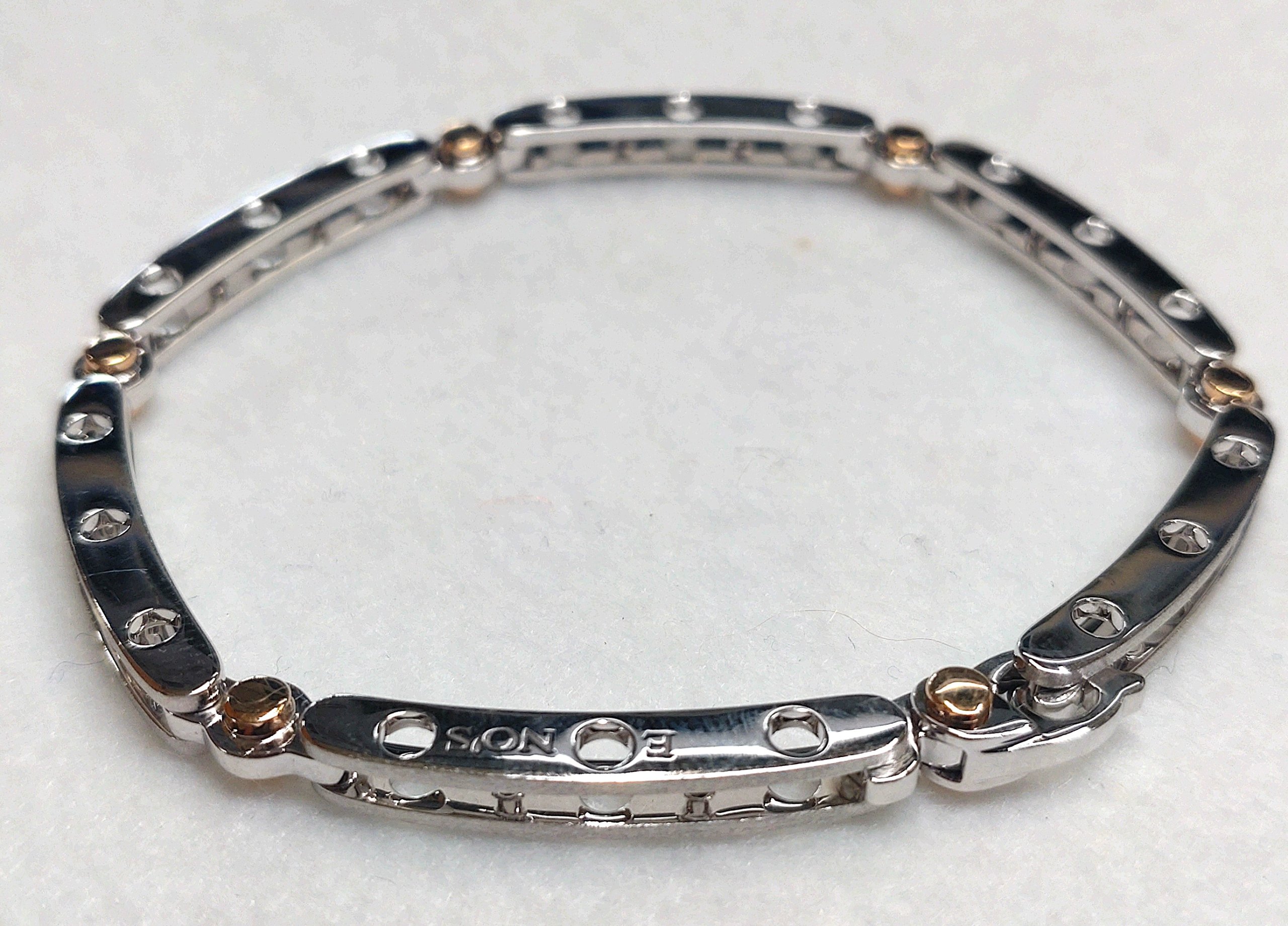 E-NO’S (イーノス)／K18WG南洋ブラックパール ブレスレット 超美品 E-NO'S (イーノス)／K18WG南洋ブラックパール ブレスレット 超美品 E